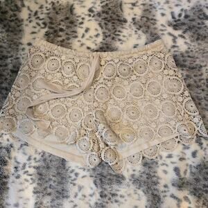 Cream lace shorts